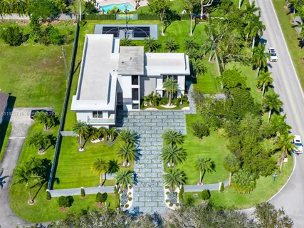 $4,499,000 | 7301 Southwest 173rd Street, Palmetto Bay, FL 33157