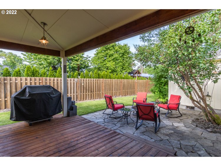 975 Southwest Perfecta Avenue Beaverton, OR 97005 - Photo 13 of 19 Gallery Image 13