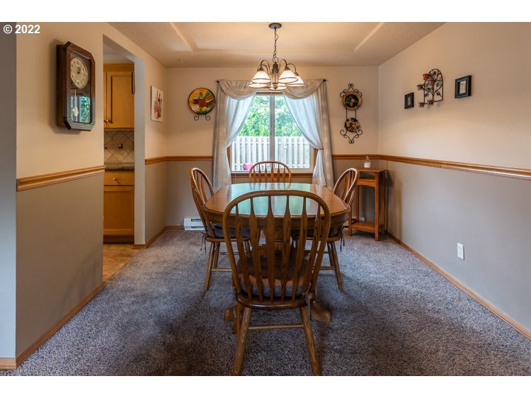 975 Southwest Perfecta Avenue Beaverton, OR 97005 - Photo 4 of 19 Gallery Image 4