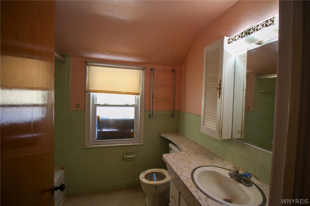 29 Allendale Road Cheektowaga, NY 14215 - Photo 18 of 30