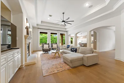 $699,900 | 28331 Hollow Springs Lane, Spring, TX 77386
