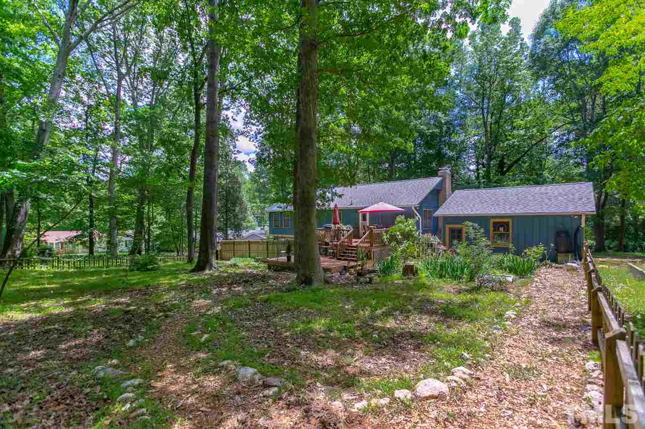 1901 Medfield Road Raleigh, NC 27607 - Photo 23 of 25 Large Private Lot!