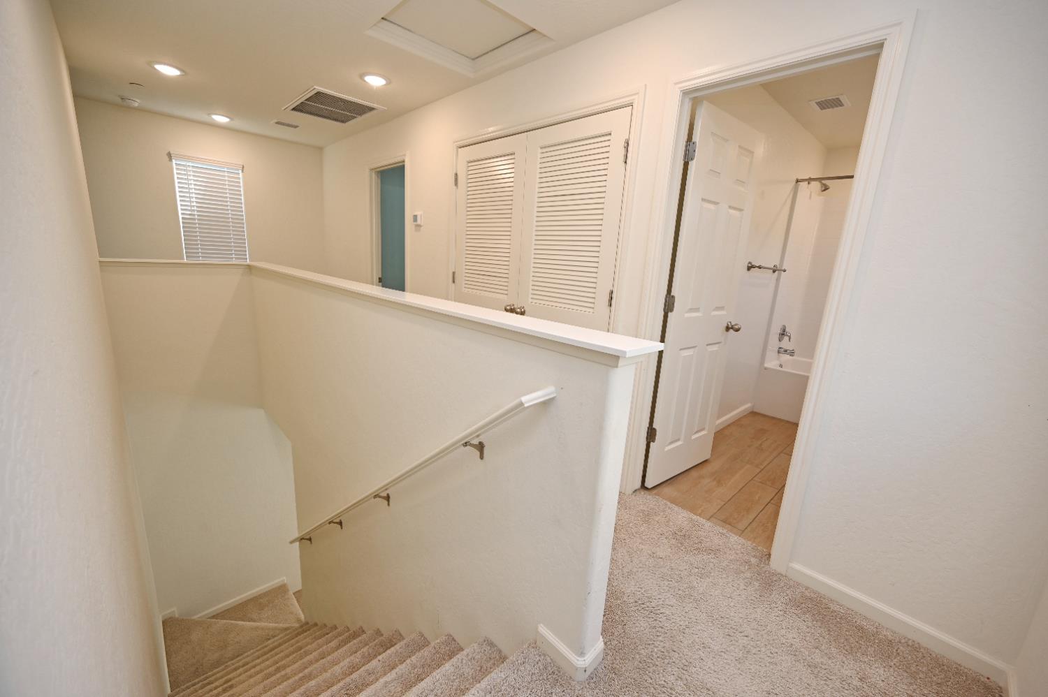 2273 North Raleigh Drive Fresno, CA 93727 - Photo 19 of 29