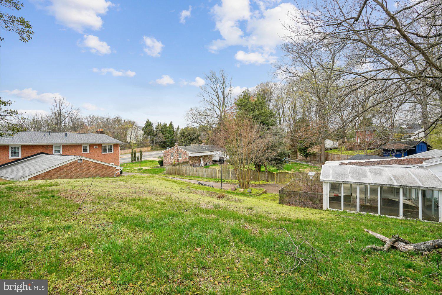 8320 Telegraph Road Lorton, VA 22079 - Photo 28 of 34 Back Yard/Greenhouse