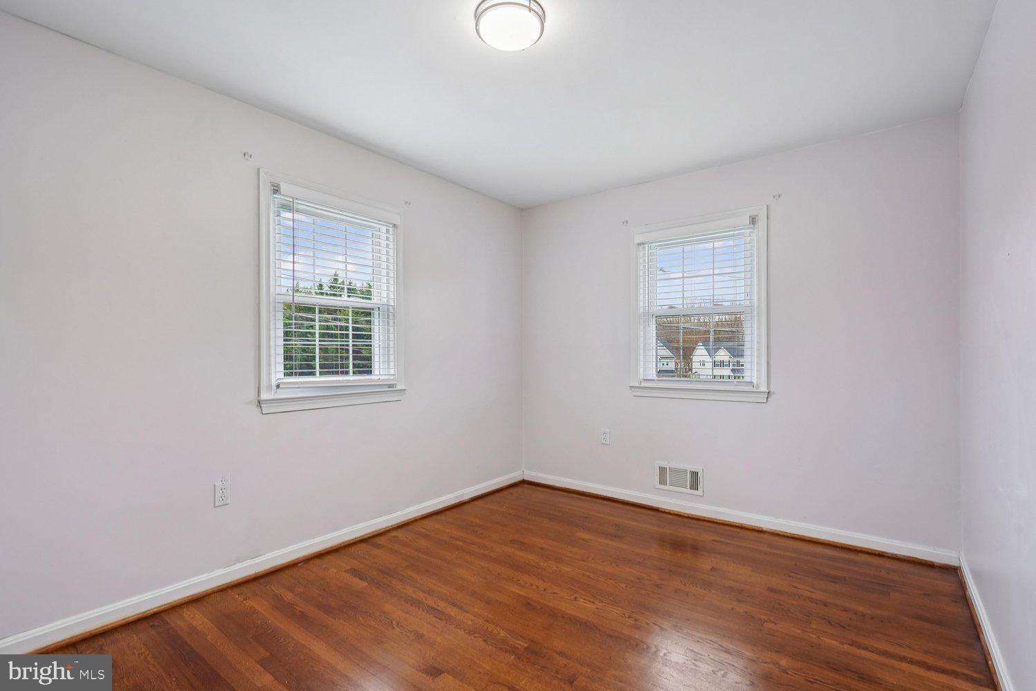 8320 Telegraph Road Lorton, VA 22079 - Photo 7 of 34 Primary Bedroom