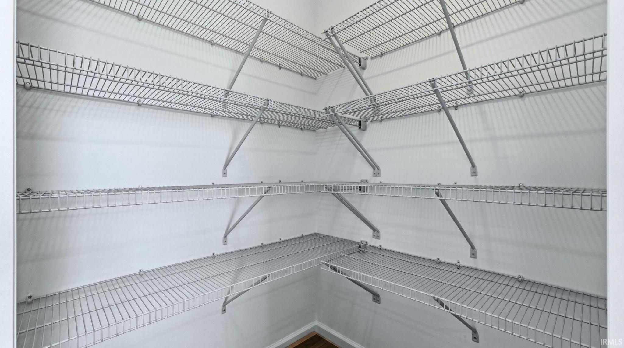 3629 Beck Court Fort Wayne, IN 46818 - Photo 13 of 36