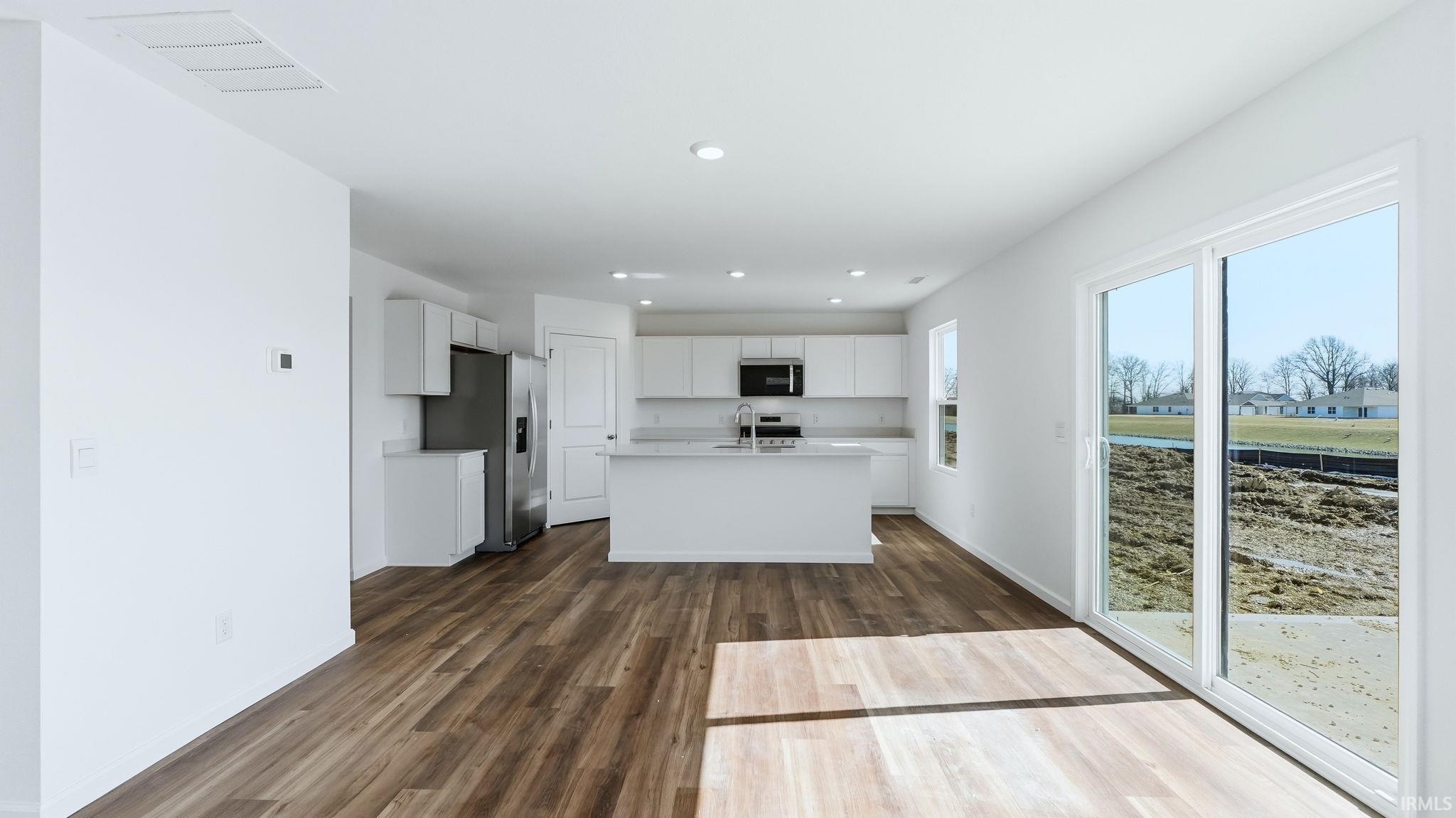 3629 Beck Court Fort Wayne, IN 46818 - Photo 9 of 36