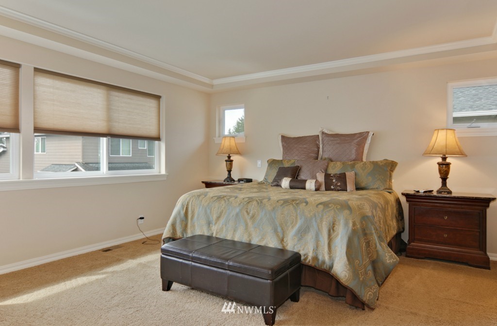 4727 Northeast 2nd Street Renton, WA 98059 - Photo 11 of 20