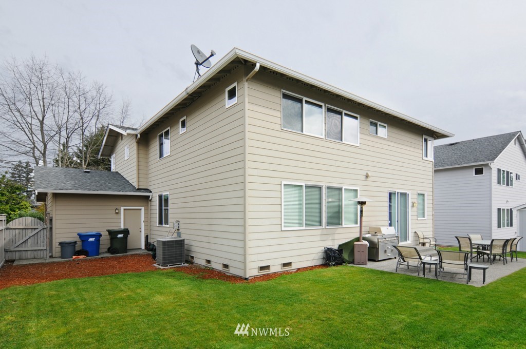 4727 Northeast 2nd Street Renton, WA 98059 - Photo 19 of 20