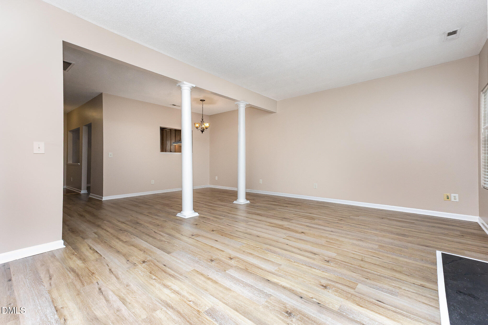 424 Nomar Road Raleigh, NC 27610 - Photo 7 of 15 003_cj4a4620-edit_270