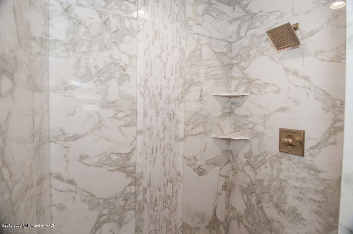 5704 Wesley Road Amarillo, TX 79119 - Photo 21 of 42 MASTER SHOWER