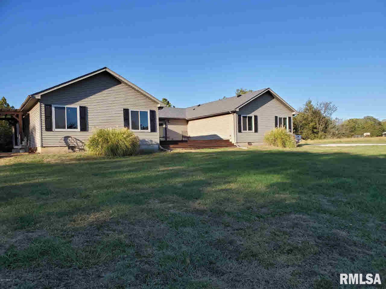 6679 White Walnut Road Pinckneyville, IL 62274 - Photo 8 of 26