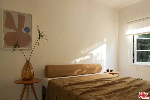 a bathroom with a toilet