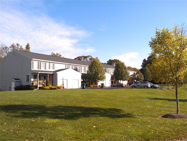 48 Finch Road, Unit 3 Raynham, MA 02767 - Photo 1 of 8 Gallery Image 1