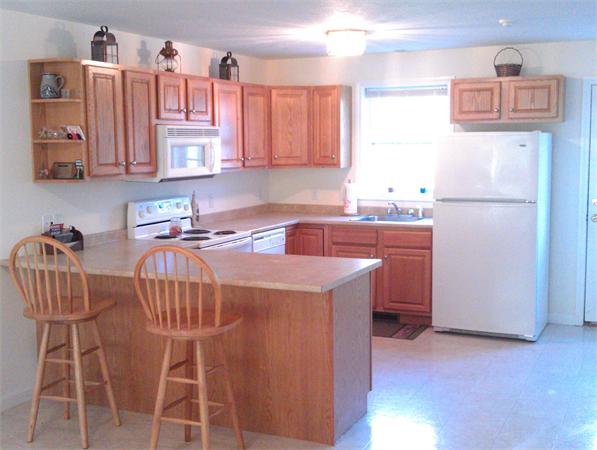 48 Finch Road, Unit 3 Raynham, MA 02767 - Photo 4 of 8 Gallery Image 4