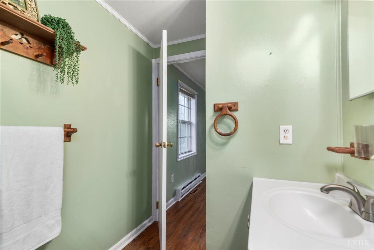 1414 Wisecarver Road Rustburg, VA 24588 - Photo 16 of 27 Gallery Image 16