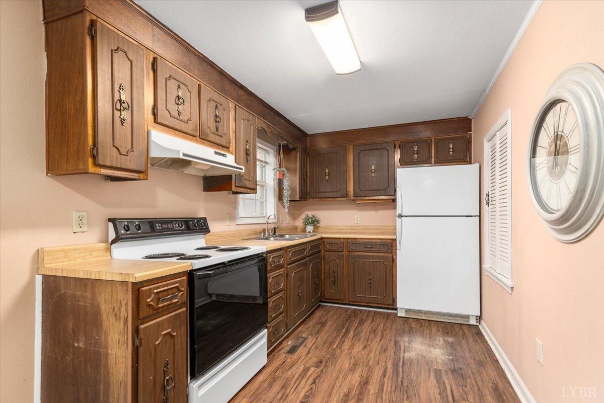 1414 Wisecarver Road Rustburg, VA 24588 - Photo 8 of 27 Gallery Image 8