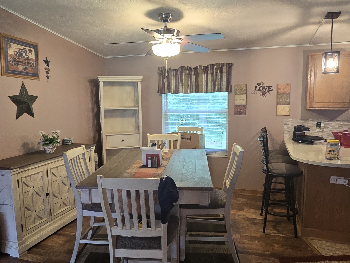 2457 North 41st Road Sheridan, IL 60551 - Photo 3 of 10