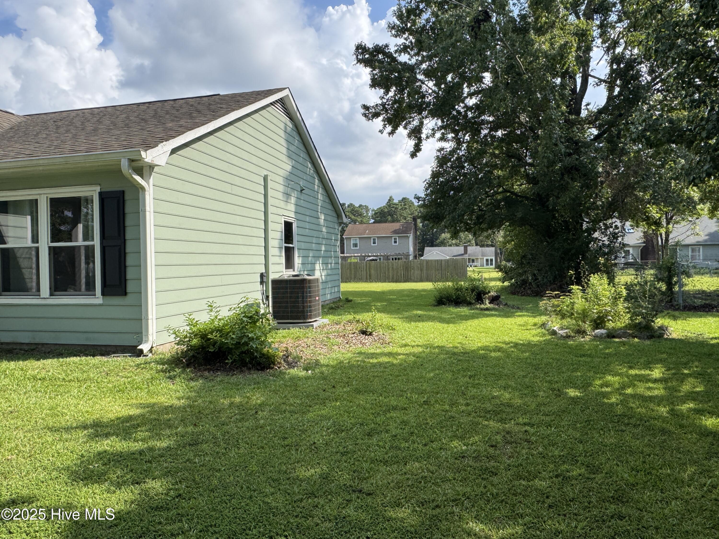 288 Huff Drive Jacksonville, NC 28546 - Photo 26 of 32 IMG_2903 4