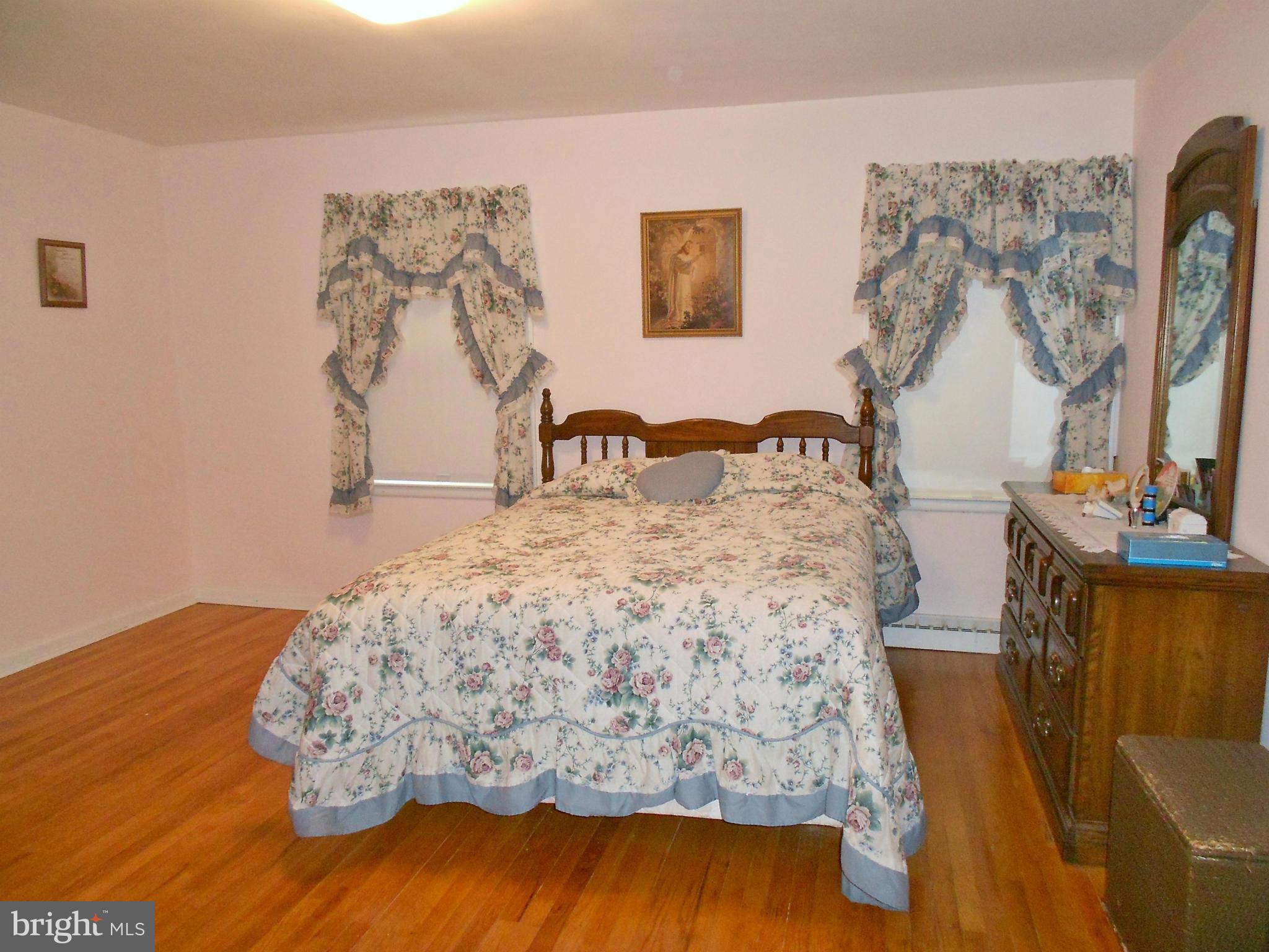 1818 Middleborough Road Baltimore, MD 21221 - Photo 16 of 29 Bedroom (Master)