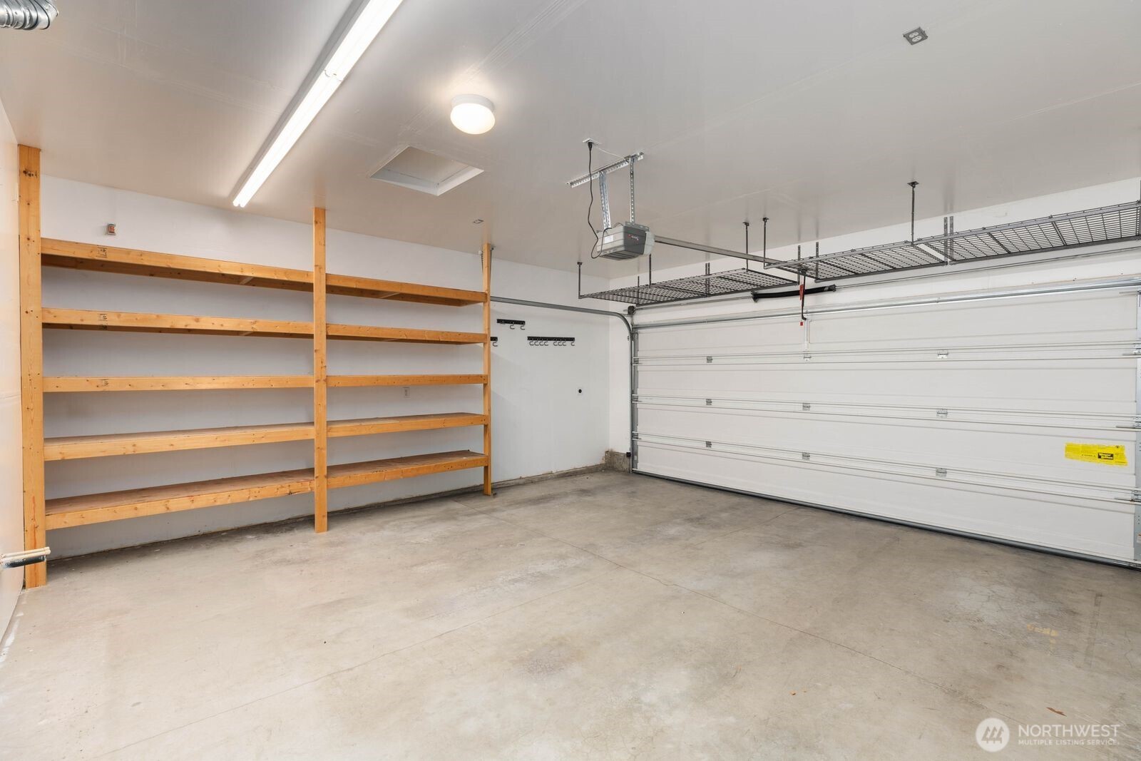 207 Edmonds Place Northeast Renton, WA 98056 - Photo 31 of 40 Gallery Image 31