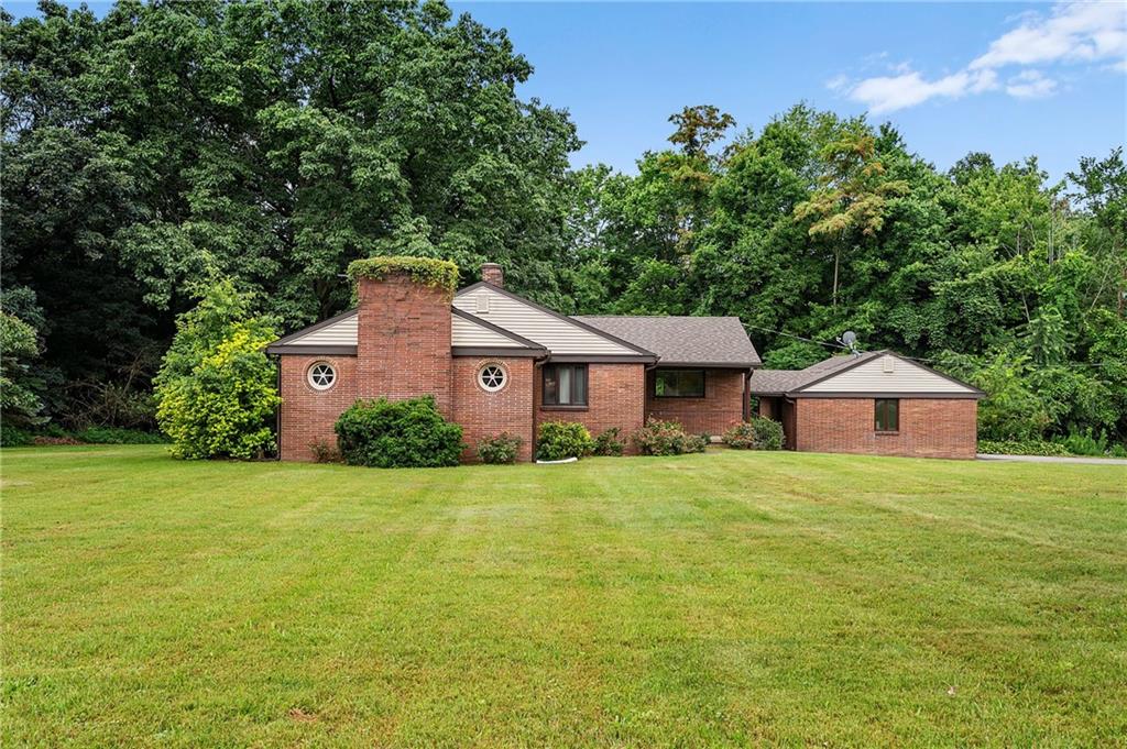 1820 Barclay Hill Road Beaver, PA 15009 - Photo 2 of 22 Gallery Image 2