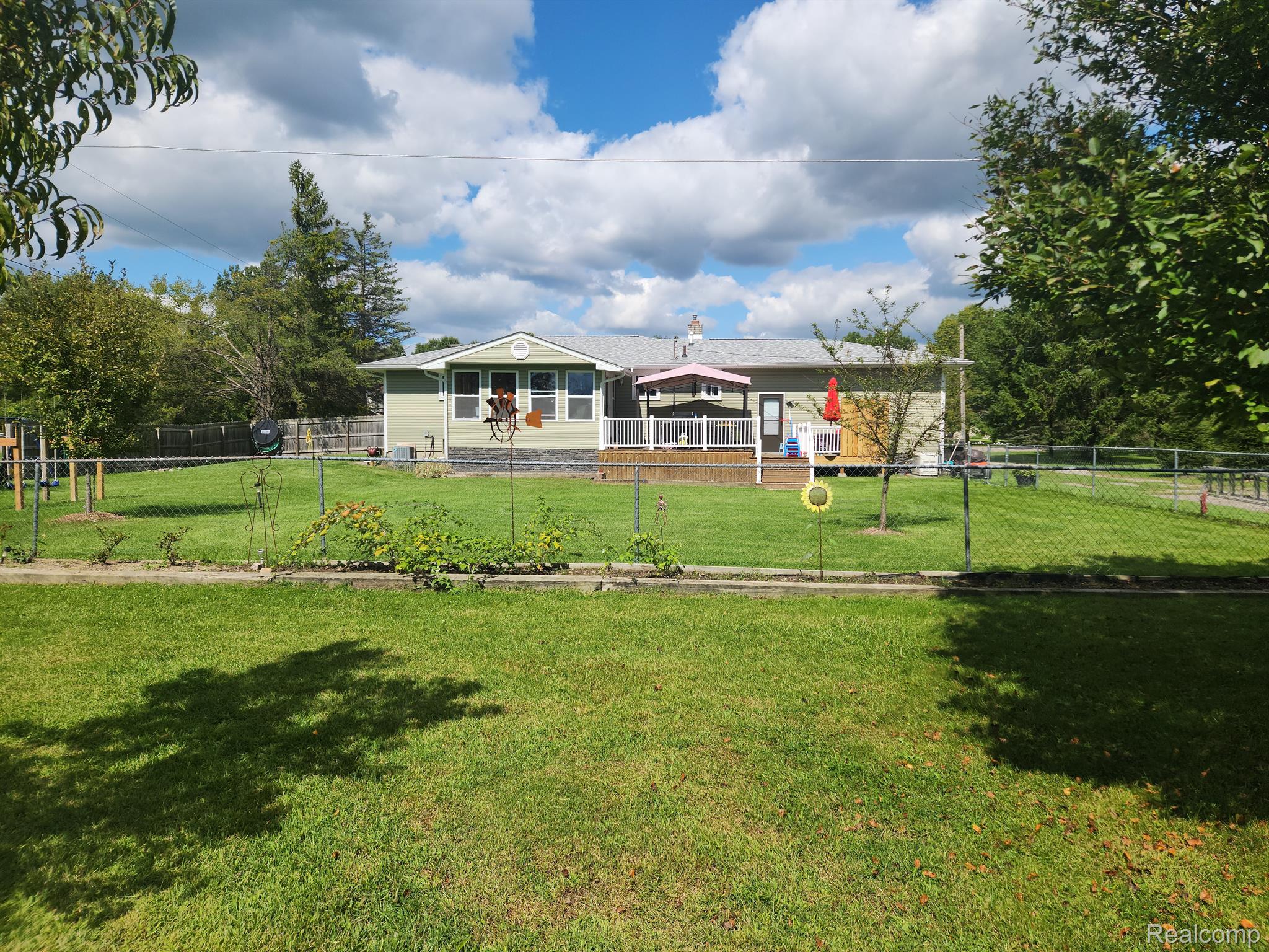 10890 Talladay Road Willis, MI 48191 - Photo 3 of 32 Gallery Image 3
