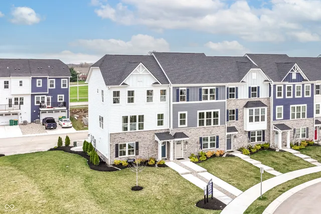 $2,000 | 5985 Rancho Drive, Plainfield, IN 46168