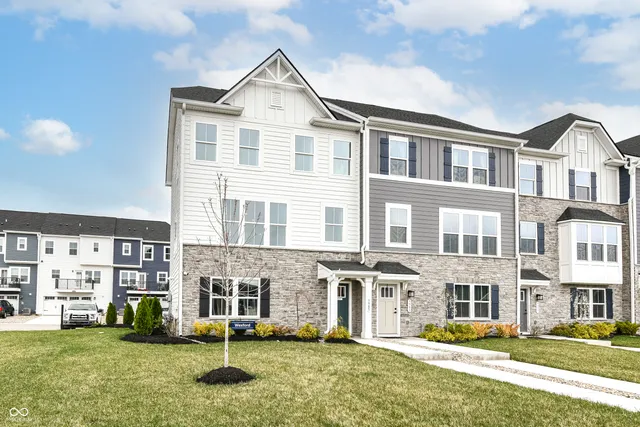 $2,000 | 5985 Rancho Drive, Plainfield, IN 46168