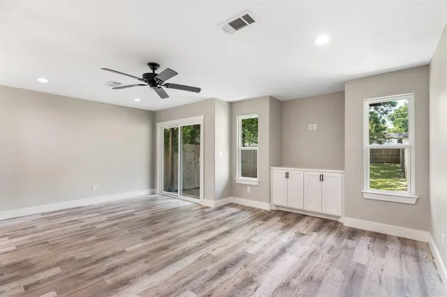 $1,650 | 1606 West Johnson Street, Denison, TX 75020