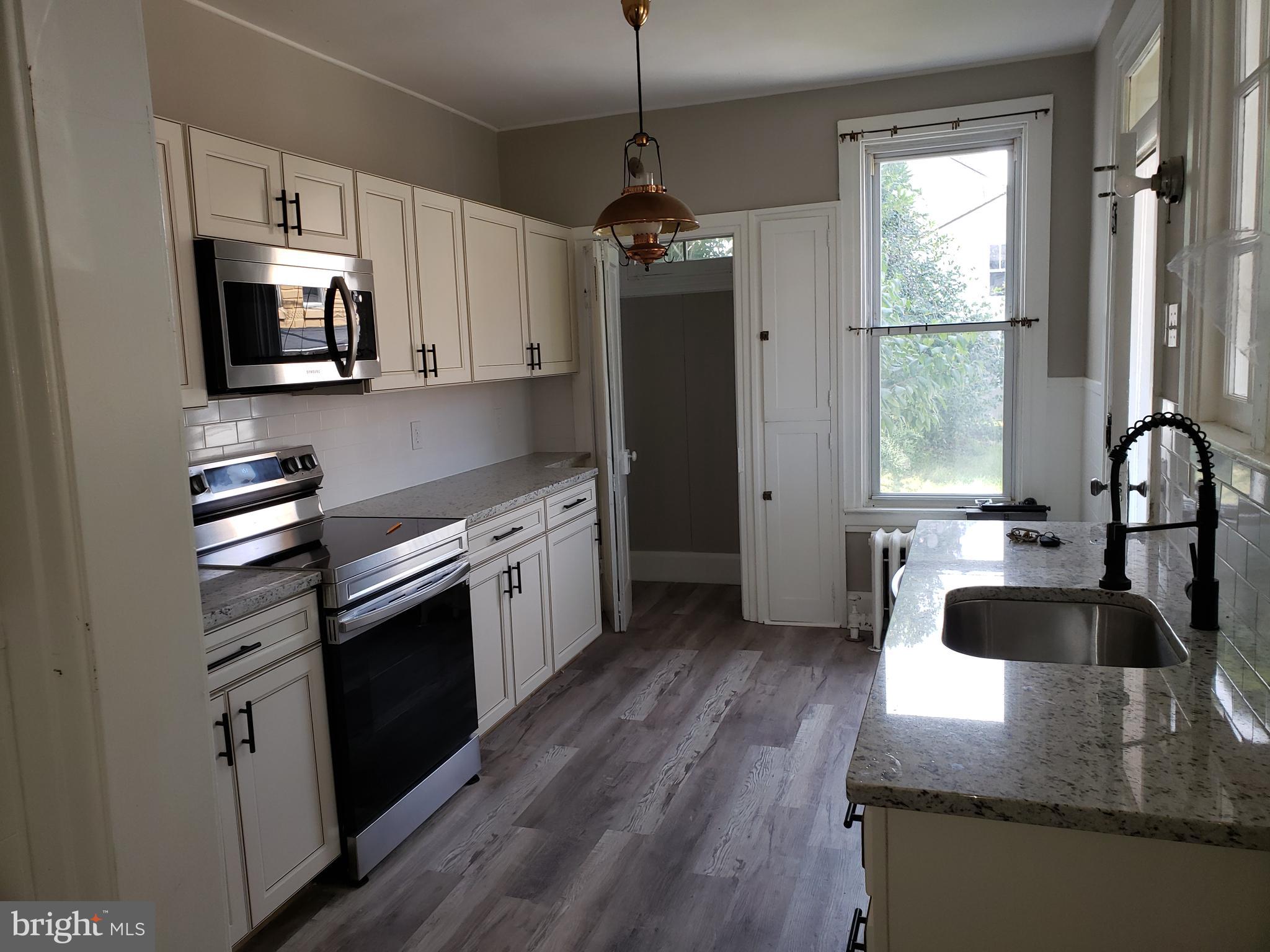 20 Hunter Street Tamaqua, PA 18252 - Photo 7 of 15 Kitchen