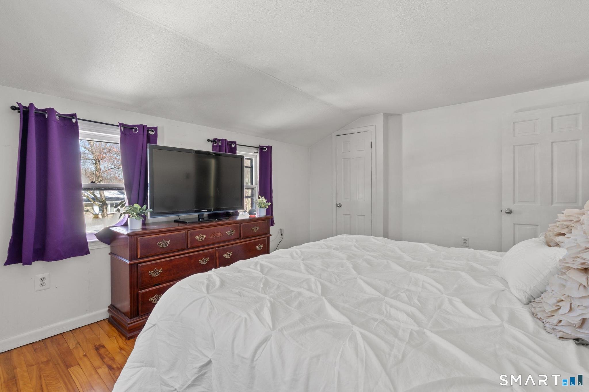 29 Silver Lane Enfield, CT 06082 - Photo 19 of 33