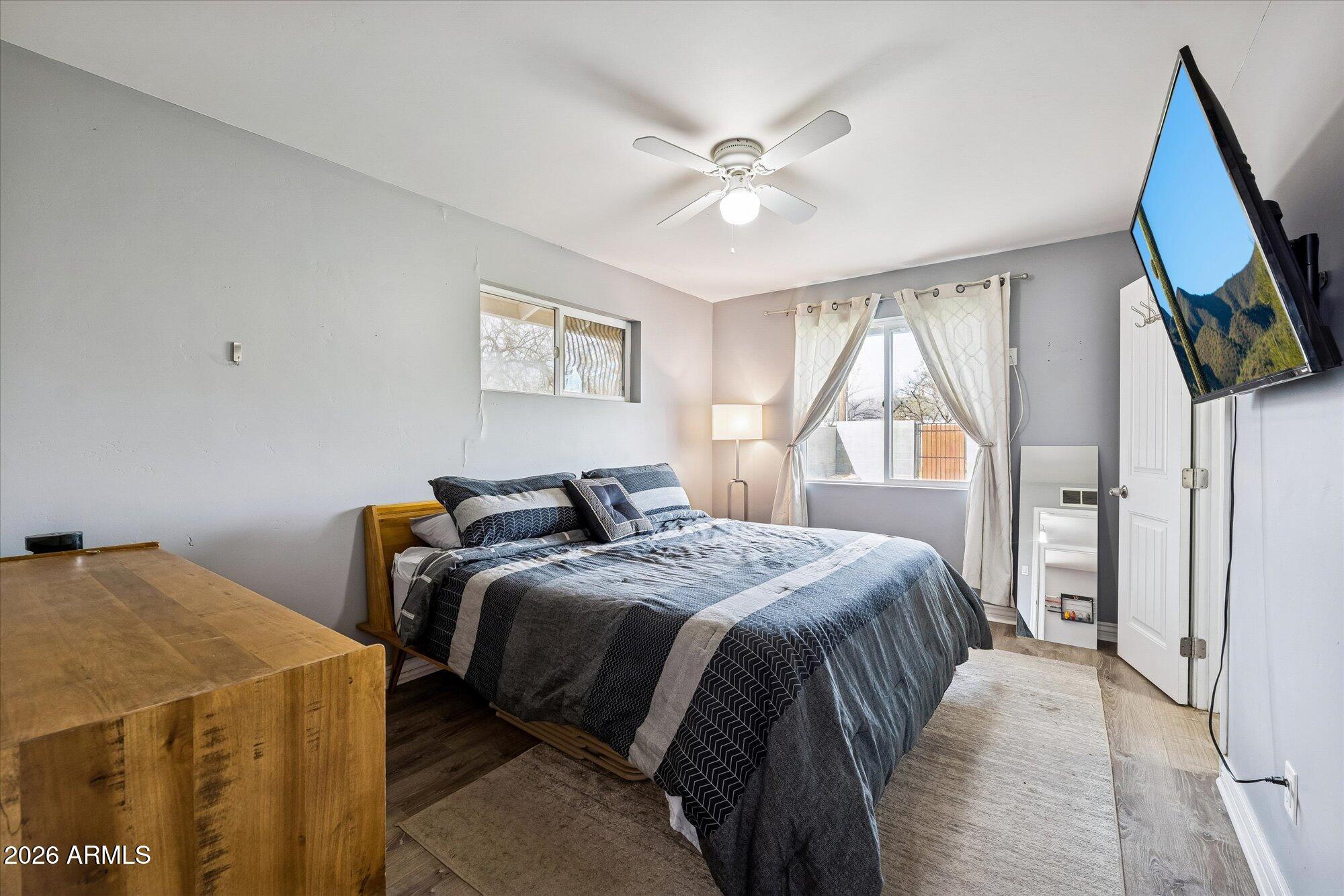 4908 East Granada Road Phoenix, AZ 85008 - Photo 8 of 17 08-P1140312