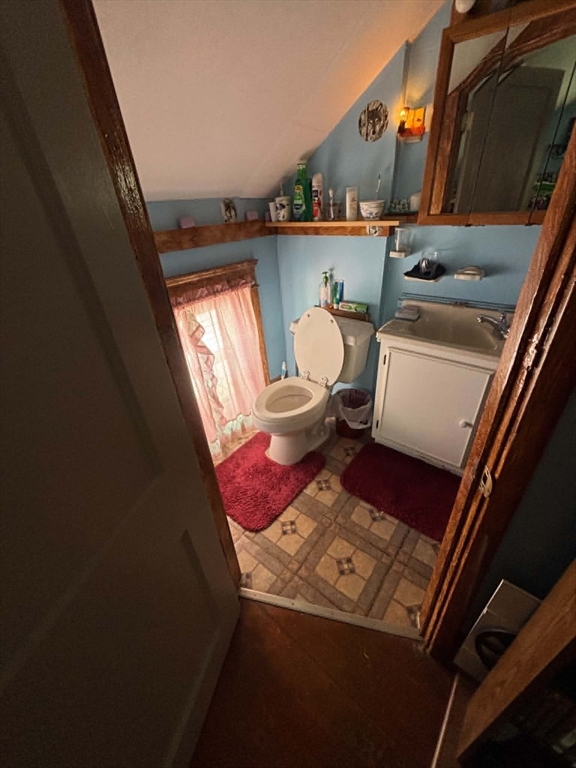 148 Hamlet Street Fall River, MA 02724 - Photo 4 of 11