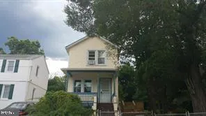 $1,550 | 611 60th Place, Fairmount Heights, MD 20743