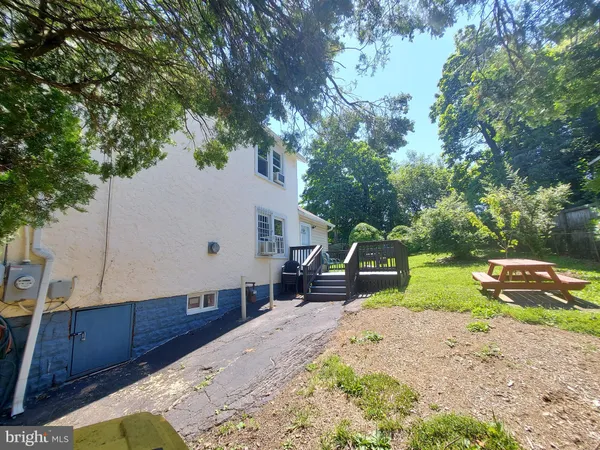 $1,550 | 611 60th Place, Fairmount Heights, MD 20743