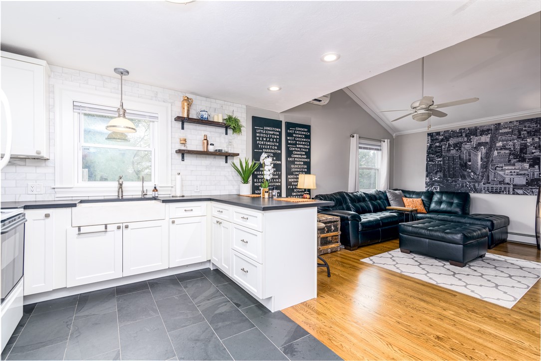 495 Waites Corner Road South Kingstown, RI 02892 - Photo 28 of 39