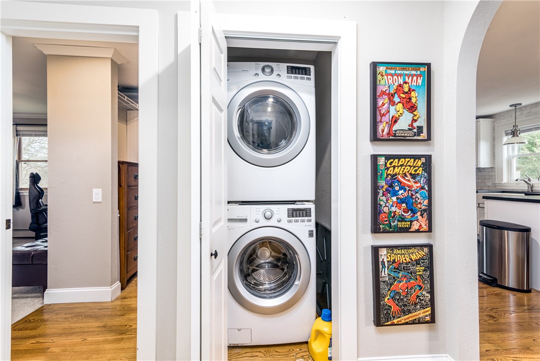 495 Waites Corner Road South Kingstown, RI 02892 - Photo 32 of 39 Separate living space has washer/dryer