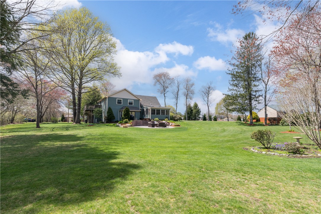 495 Waites Corner Road South Kingstown, RI 02892 - Photo 5 of 39