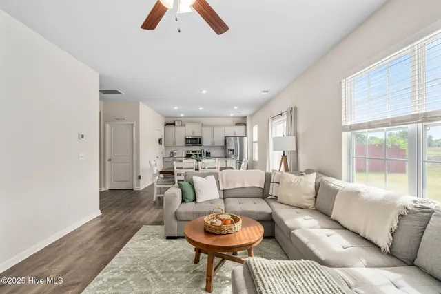 $333,000 | 116 Norris Creek Drive, Clayton, NC 27527