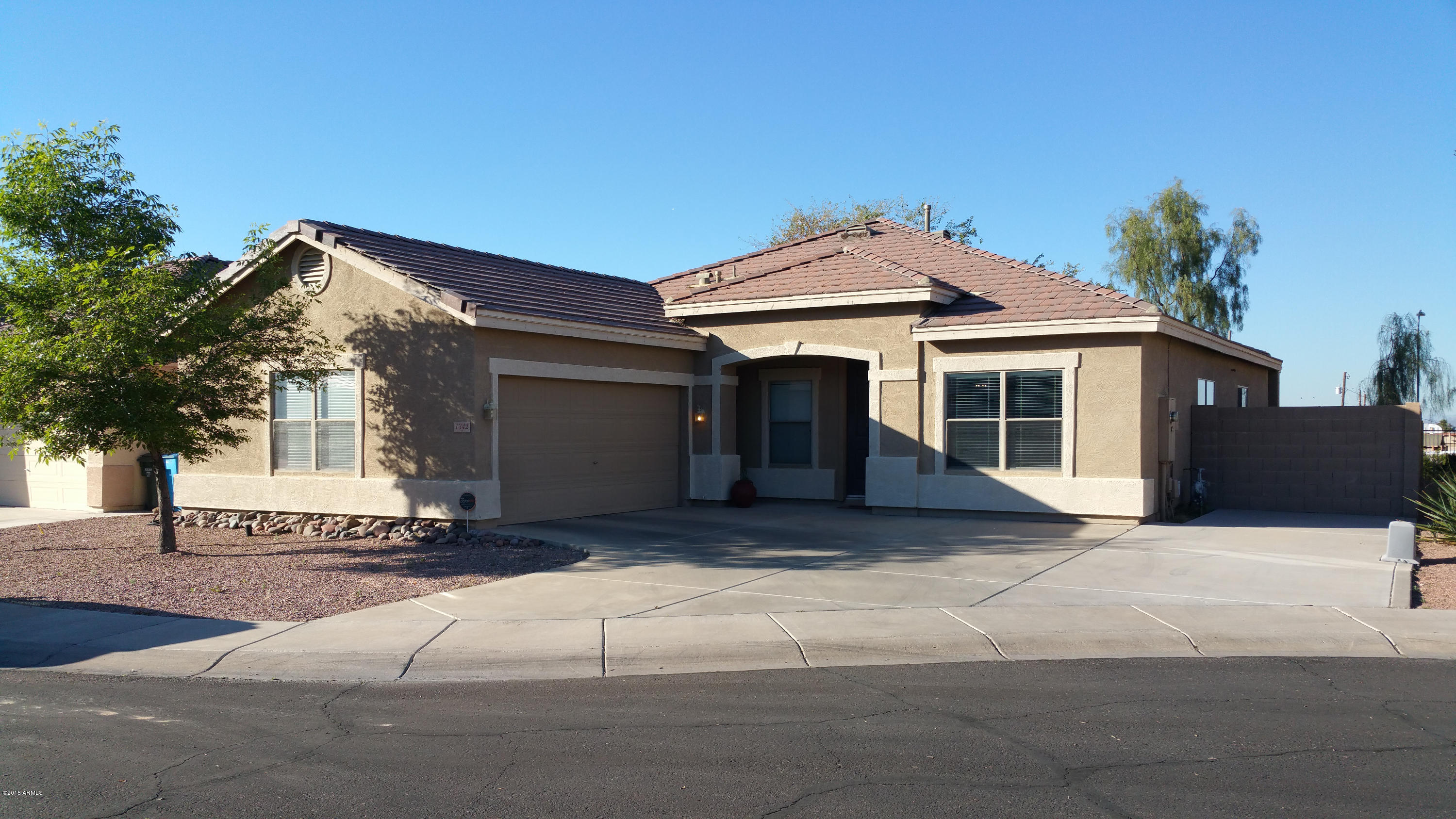 1342 East Pedro Road Phoenix, AZ 85042 - Photo 28 of 45 20150217_161911