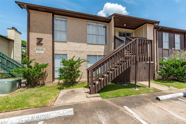 $103,000 | 1500 Bay Area Boulevard, Unit 440, Houston, TX 77058
