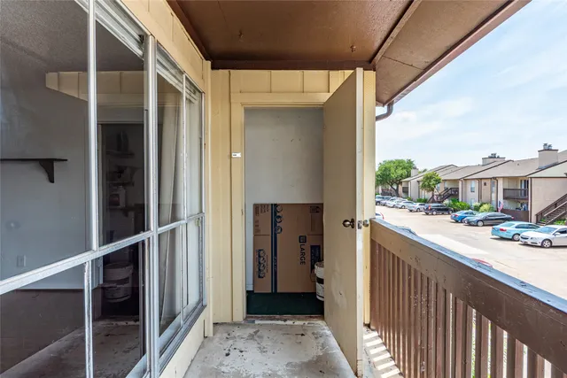 $103,000 | 1500 Bay Area Boulevard, Unit 440, Houston, TX 77058