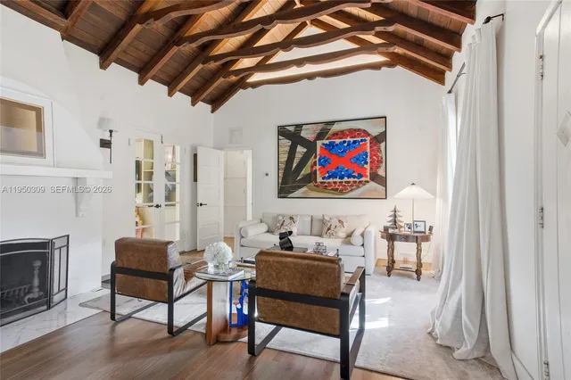 $1,590,000 | 453 Northeast 89th Street, El Portal, FL 33138