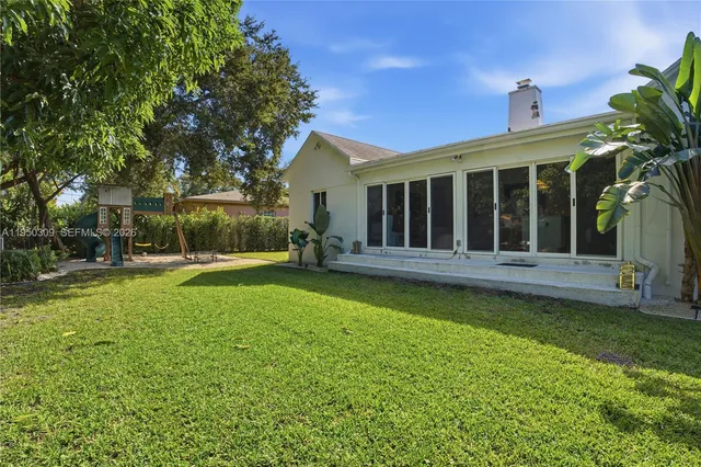 $1,590,000 | 453 Northeast 89th Street, El Portal, FL 33138