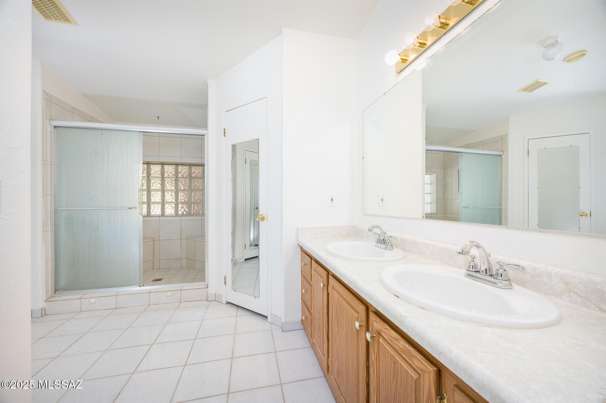 3173 West Williams Road Benson, AZ 85602 - Photo 15 of 47 Gallery Image 15
