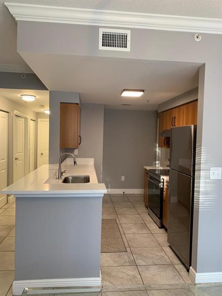 6020 West Sample Road, Unit 105 Coral Springs, FL 33067 - Photo 6 of 50 6020 W Sample Rd # 105 Coral Springs Kit