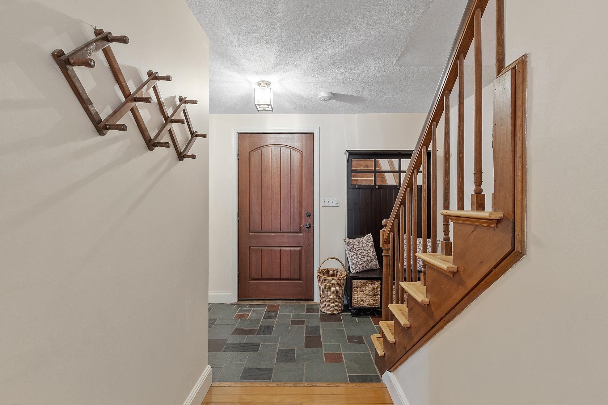 201 Oak Ridge Road Plaistow, NH 03865 - Photo 16 of 57