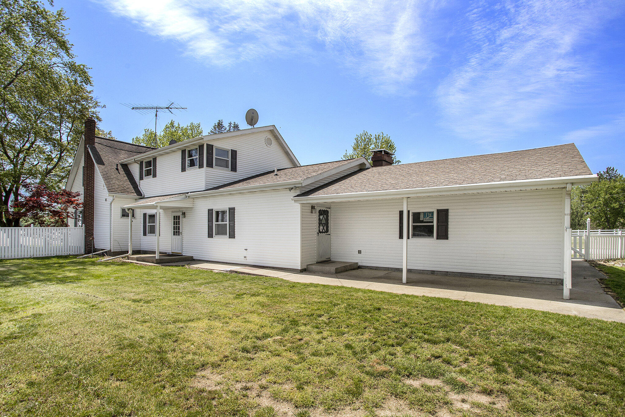 385 Stafford Road Niles, MI 49120 - Photo 3 of 55 036_img_5016