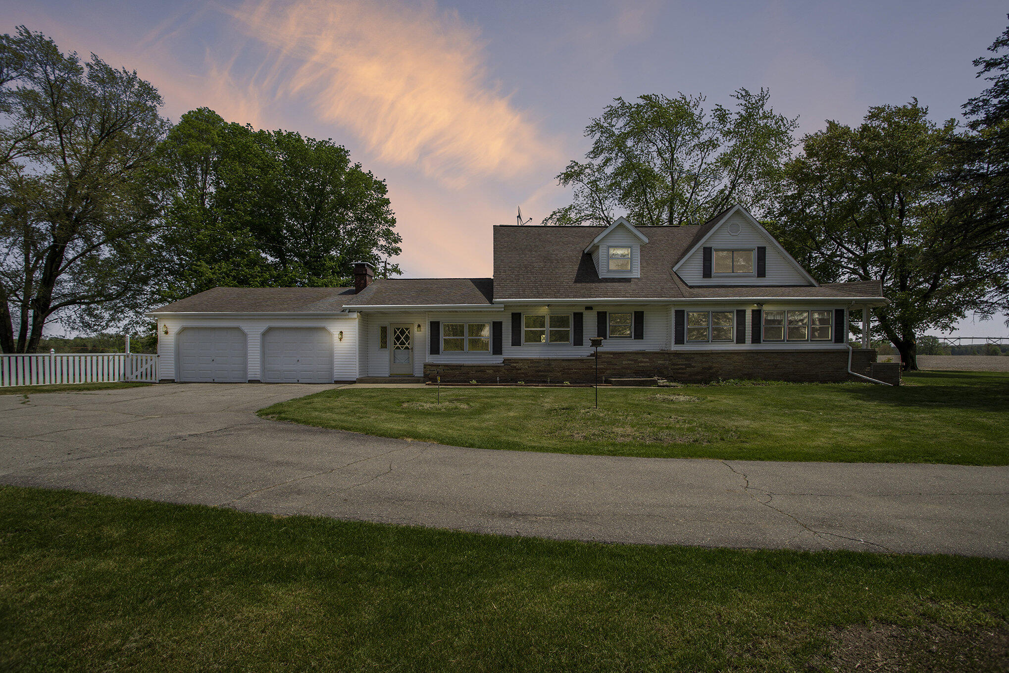 385 Stafford Road Niles, MI 49120 - Photo 47 of 55 002_img_5020-twilight